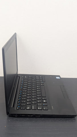 Dell Latitude 7280 Laptop– Intel core i5 7th Generation| 16GB RAM | 256GB SSD | Windows 11 Pro