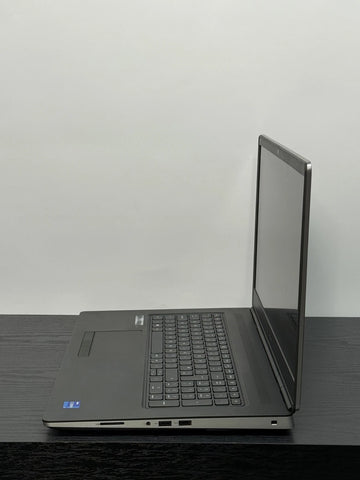 Dell Precision 7760 | Intel Core i7 11th Gen | 32GB RAM | 1TB SSD | NVIDIA RTX A4000 | 17.3" FHD | Windows 11 Pro