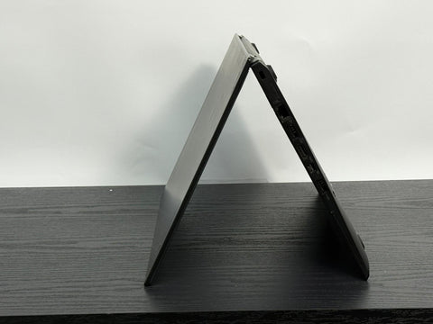 Lenovo P525 – Intel core i7-8650U 8th Gen | 16GB RAM | 512GB SSD | Windows 11 Pro