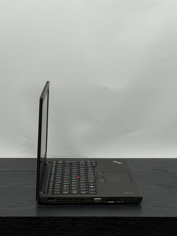  Lenovo ThinkPad X250 12.5 inch Compact Laptop Intel i3 4GB RAM
