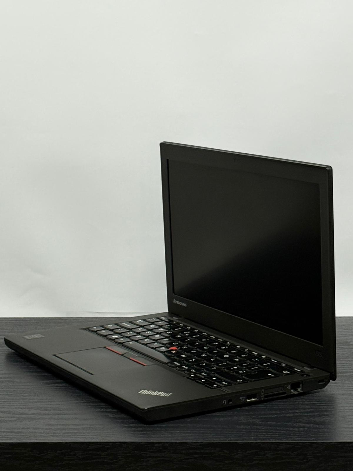  Lenovo ThinkPad X250 12.5 inch Compact Laptop Intel i3 4GB RAM

