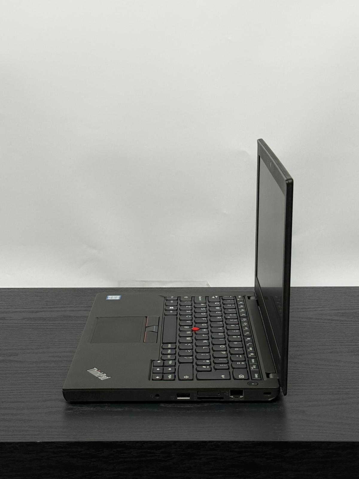 Lenovo ThinkPad X260 12.5 inch Business Laptop Intel i3 6th Gen
