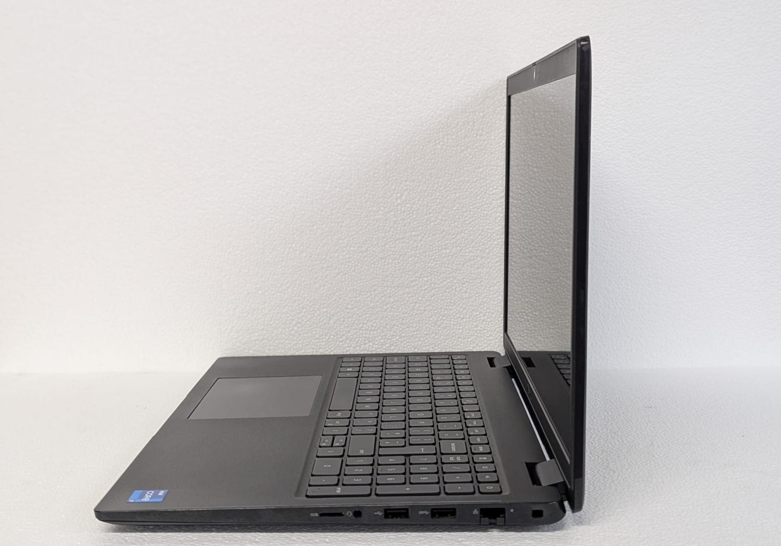 Dell Latitude 3520 15.6" Laptop  Intel Core i5-1135G7