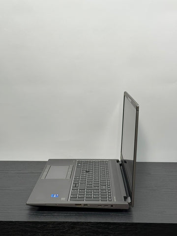 Top End Gaming HP ZBook Firefly 15 G8 | Core i7 11th Gen | 32GB RAM | 256GB SSD | Windows 11 Pro
