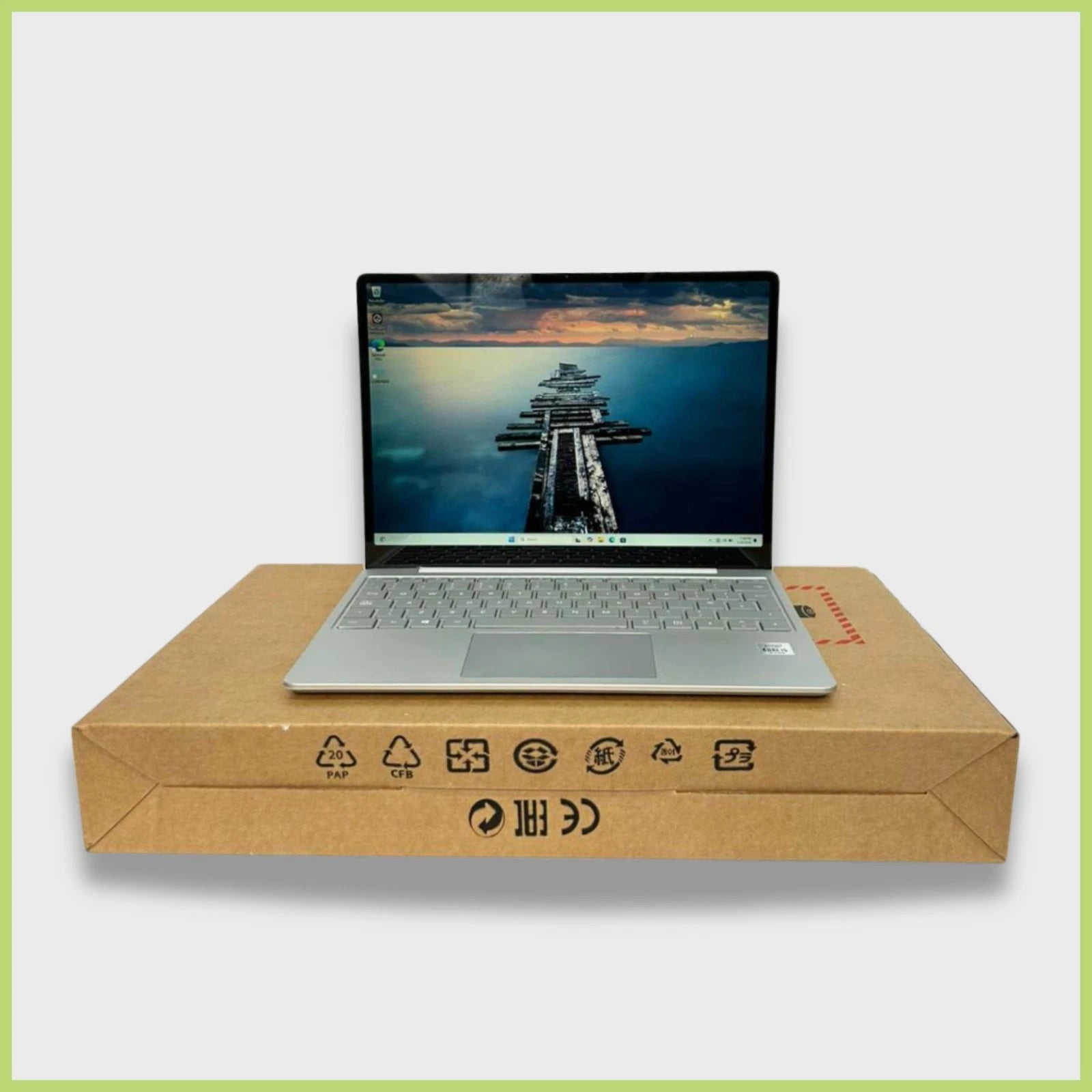Microsoft Surface Laptop Go 1943 i5 10th Gen 8GB RAM 256GB SSD 12.4" Touchscreen Win 11 Pro