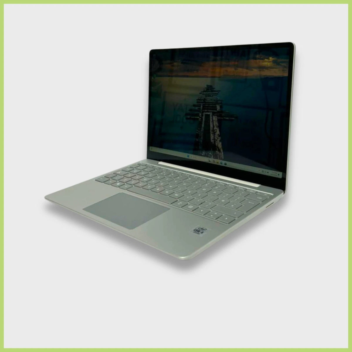 Microsoft Surface Laptop Go 1943 i5 10th Gen 8GB RAM 256GB SSD 12.4" Touchscreen Win 11 Pro