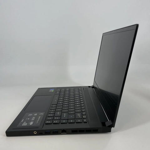 HP Laptop intel i5 6th Generation 8 GB RAM and up to 256 GB SSD with windows