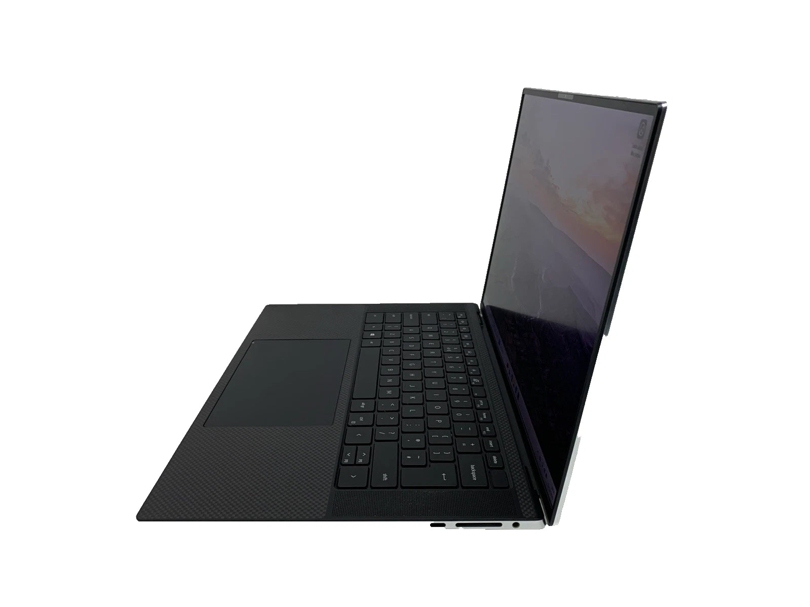 DELL XPS 15 9500 intel I7  10TH 16GB RAM and 512 GB  SSD windows 11 pro