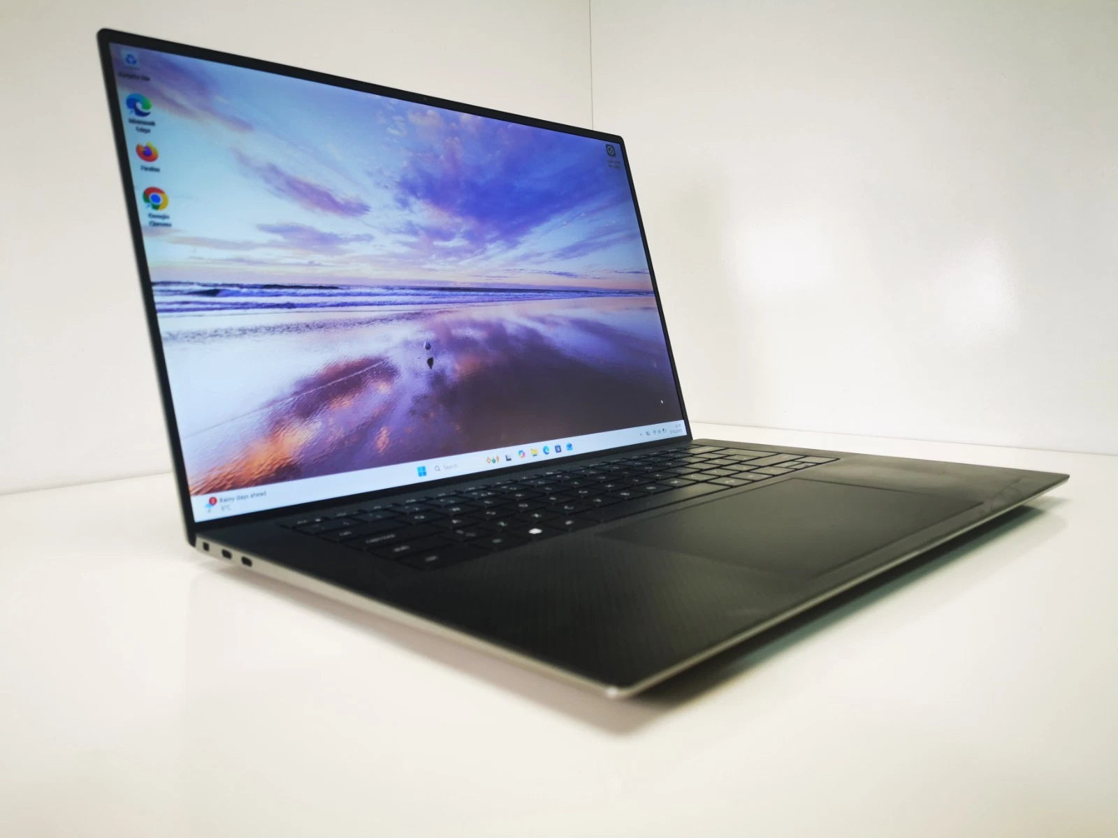 Dell Precision 5550 Workstation | 15.6" Laptop | Intel Core i7 10th Gen | 16GB RAM | 512GB SSD | Windows 11 Pro